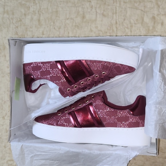 Michael Kors Poppy Stripe Lace Up Tennis Shoes Mulberry Size Various - Picture 10 of 10